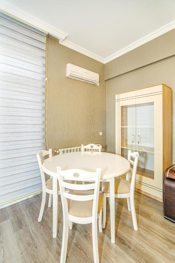 Luxury 2 Room Apartment In The Center 巴库 外观 照片