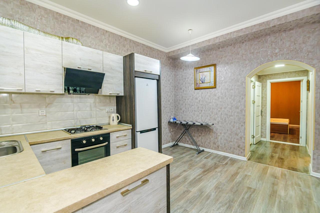 Luxury 2 Room Apartment In The Center 巴库 外观 照片